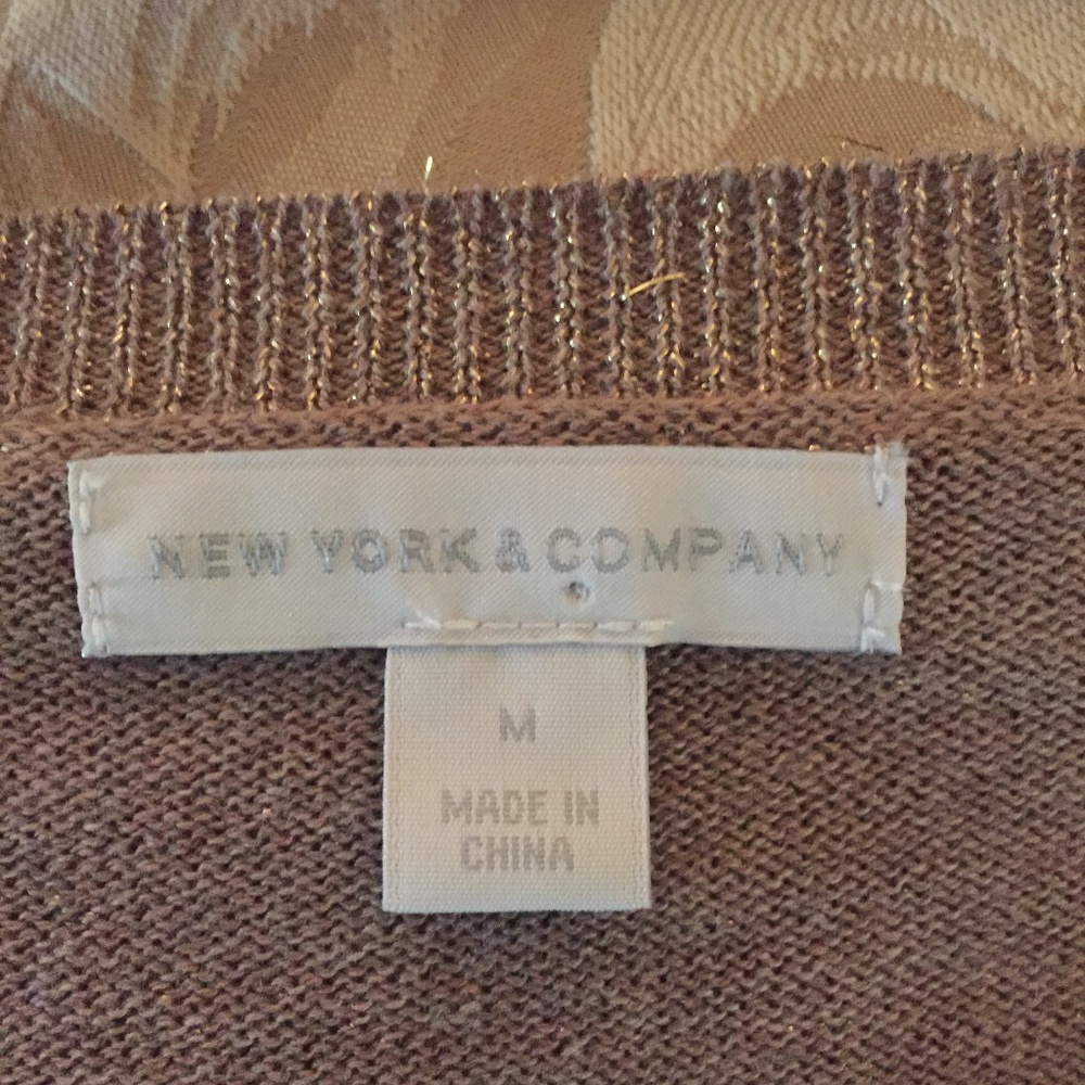 Layds Sweater. - Picture 2 of 2